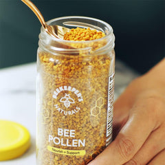 BEEKEEPER'S NATURALS Bee Pollen - 100% Raw Wildflower Bee Pollen, Natural Preserved Enzymes, Source of Vitamin B, Minerals, Amino Acids & Protein - Paleo & Keto Friendly, Gluten Free (5.2 oz)