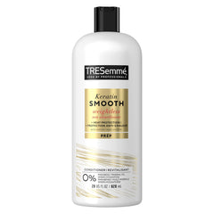 TRESemmé Keratin Smooth Conditioner for frizzy hair Lamellar Discipline formulated with Pro Style Technology™ 828 ml