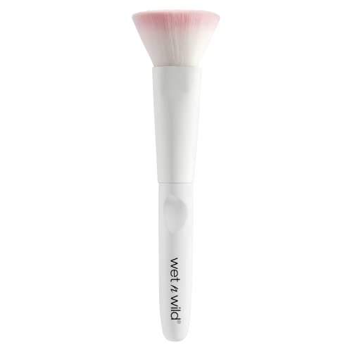 Wet n Wild Flat Top Brush, 1 fl. Oz.