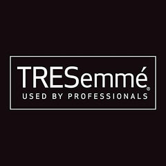 TRESemmé Frizz Protect Hairspray with Pro Lock Tech™ for anti-frizz hair styling with all-day humidity resistance 311 g